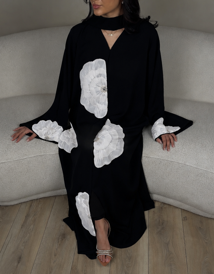 Nour Amara | IVORY